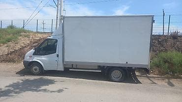 ford escort: Yükdaşıma üçün qapalı furqonlu kiçik tonnajlı yük avtomobili. - Ağ — 5
