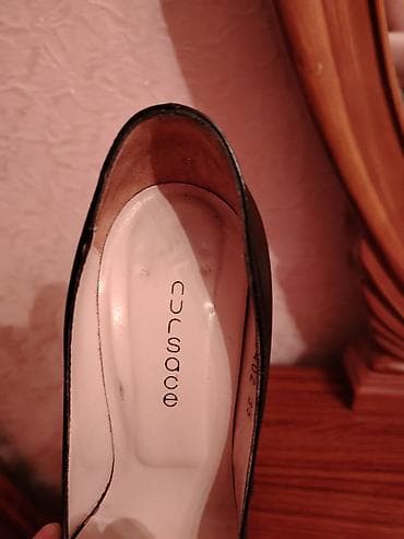 nursace: Nursace qadın tuflisi - Model: Açıq burunlu, platformalı stiletto - — 1