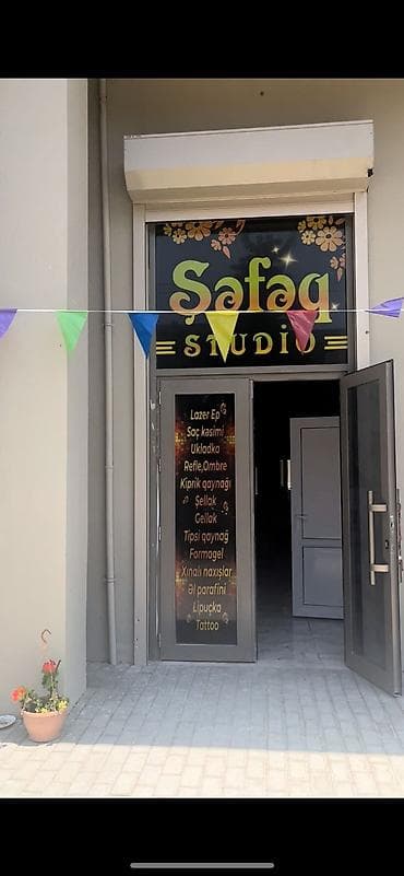 ev seraitinde is axtariram: Dırnaq ustası tələb olunur, Yerin icarəsi, 1 ildən az təcrübə — 2