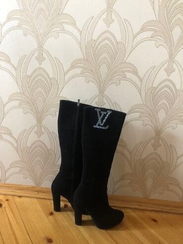 черные мужские сапоги: Размер: 38, цвет - Черный, Б/у — 1