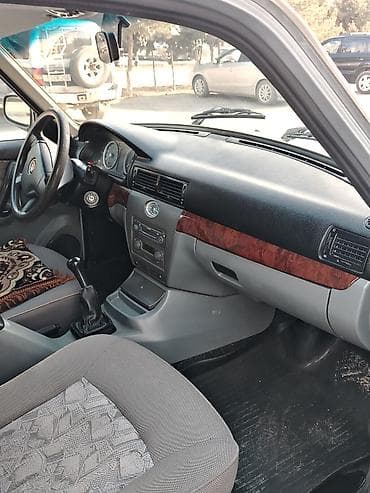 hunday accent 2004: GAZ Volga 31105 sedan - Kuzov: 4 qapılı sedan, gümüşü rəng - — 7