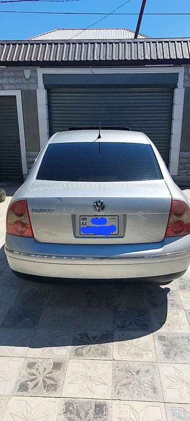klas 6: Volkswagen Passat: 1.8 l | Sedan — 2
