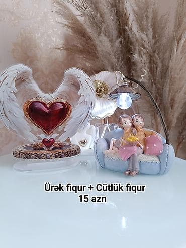 Sevgililer 8 marta özəl hədiyyələr. İki fiqur birlikde 15 azn
