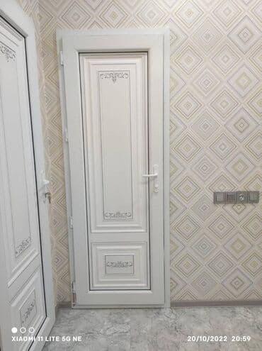 Бункерные двери: Plastik hamam qapısı 1 eded-150manat ag reng 1 eded - 250 manat diger — 1
