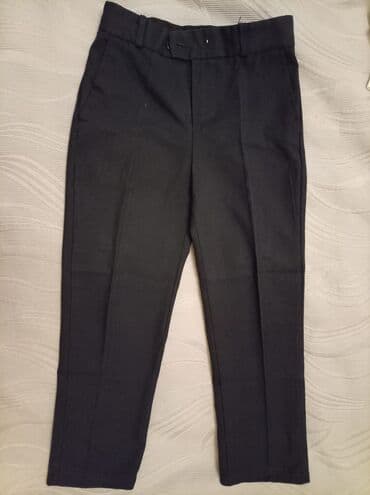 Məktəbli şalvarı 6 yaş - Rəng: qara - Kəsim: düz, klassik kəsim; ön lalafo.az -da Məktəbli şalvarı 6 yaş - Rəng: qara - Kəsim: düz, klassik kəsim; ön