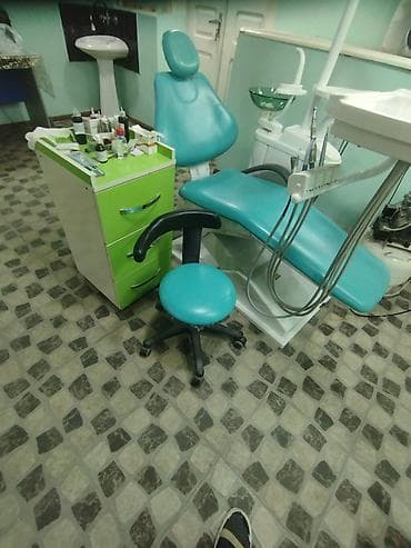 Tibbi maskalar: Stomatoloji kreslo və avadanlıq komplekti - Tam funksional — 1
