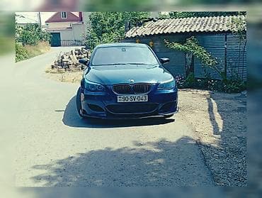 kredit ve barter masin: BMW 530: 3 l | 2003 il Sedan — 6