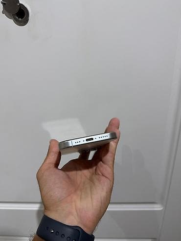 apple komputer: IPhone 16 Pro, 128 GB, White Titanium, Simsiz şarj — 7