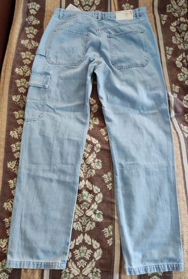 cins gödəkçə: • Təzədir • • Bakıda Defacto mağazasında qiyməti 70 manatdır. • — 2