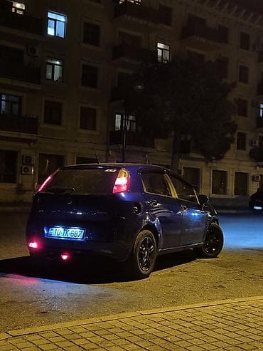 on lip universal: Fiat Grande Punto – mavi rəngli, 5 qapılı hetçbek. kondisaner sukanin — 8