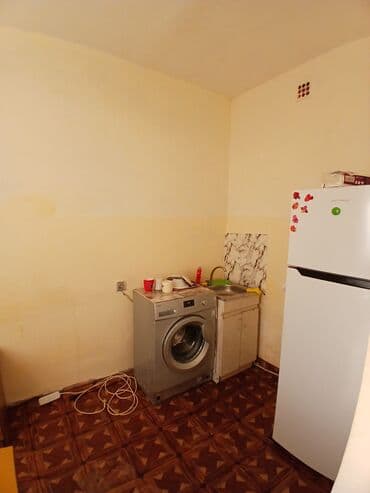 kiraye ev savalan: Tələbə xanıma 1 nəfər xanım otaq yoldaşı lazımdır. Fikri ciddi — 3