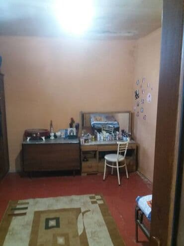 ev certiyojları: 3 otaqlı, 100 kv. m, Orta təmir — 6