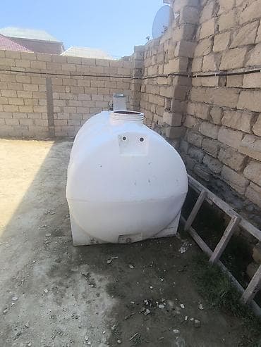 plasmas cen: Bak, Plastik, 3000 l l, İşlənmiş — 2