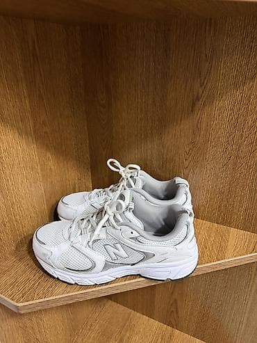 qaqa stili: New Balance 410v7 kişilər üçün idman ayaqqabısı - Model: New Balance — 2