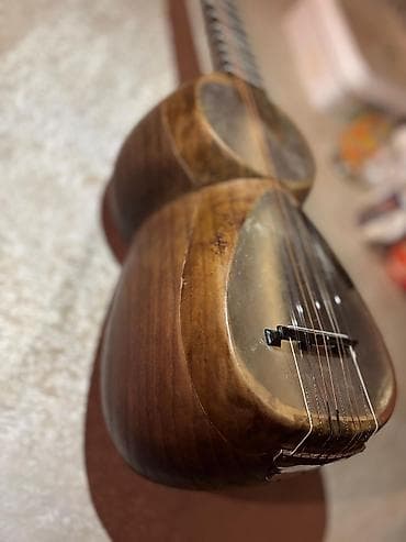 tar satılır: Tar satılır. Alət yaxşı vəziyyətdədir, səsi təmiz və dolğundur. Heç — 3