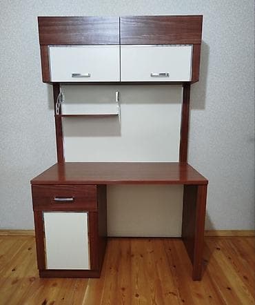 Ev üçün digər mebel: Yazı masası. Yaxşı vəziyyətdədir — 1