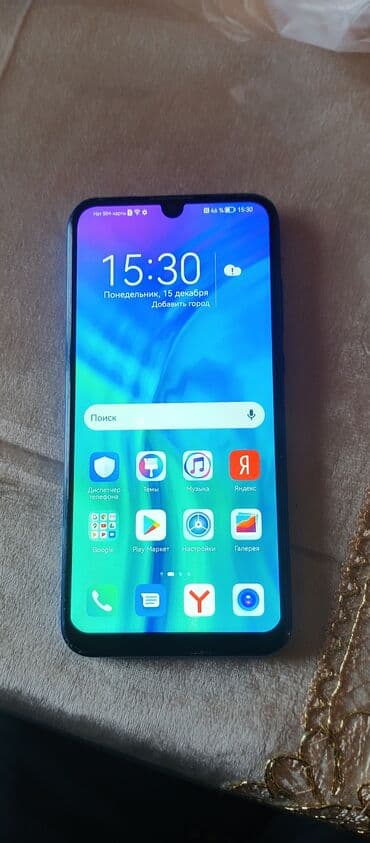 Honor 10i