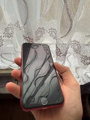 iphone ekran sekli: IPhone 8, 64 GB, Qırmızı, Barmaq izi — 4