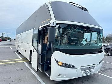 dirnaq salonu: Avtobus — 2