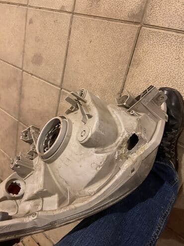 lupa fara: Sağ, Yaxın və uzaq vuran işıqlar Toyota, 2009 il, Orijinal, İşlənmiş — 4