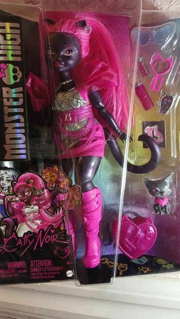 uşaq şəp şəp oyuncaqları: Catty Noir G3 Monster high hec bir problemi yoxdu sac rezina kimi — 1