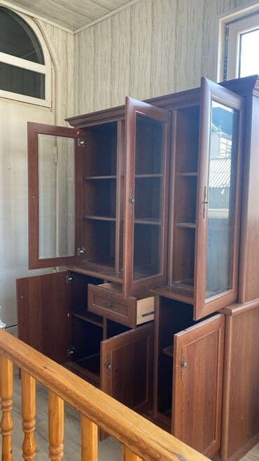 taxda qapı: Açılan, 6 qapı Düz dolab, Qorka — 2