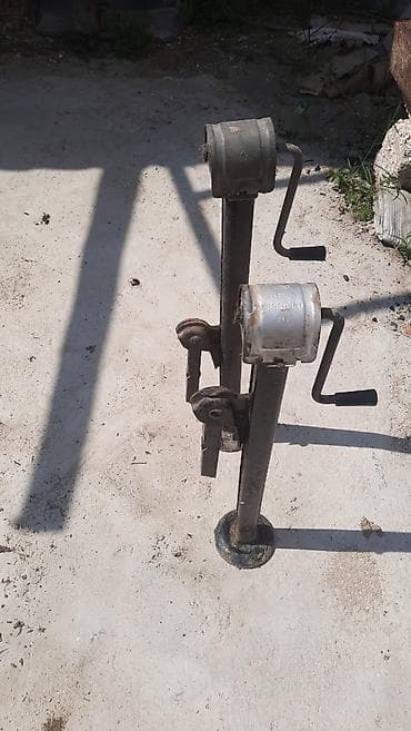 Sovet maşınlarının qaldırıcısı lalafo.az -da Sovet maşınlarının qaldırıcısı