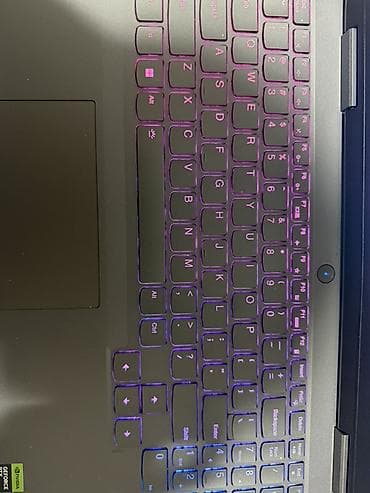 hyperx cloud alpha s: Lenovo LOQ 15IRH8 oyun/iş noutbuku - Ekran: 15.6" (mat panel) - — 3