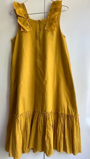 qizlar ucun ketalar: Yeni. Kətan don. 14-16 yaş. 25 azn. Çiyindən uzunluğu 100 sm — 2