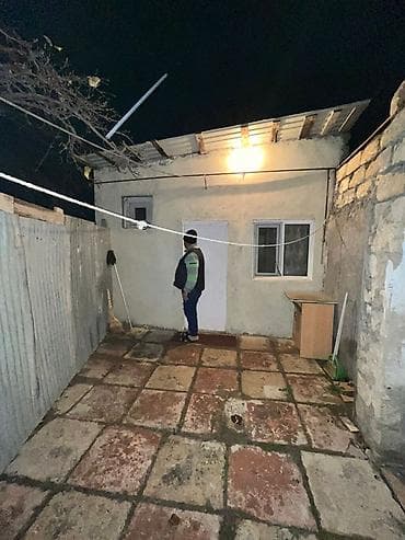 Недвижимость: 1 otaqlı həyət evi - Plan: geniş bir otaq (yataq və qonaq zonası) — 10