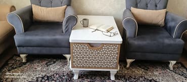 stul uzlukleri instagram: Qonaq otağı dəsti - 1 dənə bej rəngli, geniş üçnəfərlik divan. Ön — 1