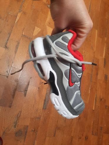 Uşaq geyimi və ayaqqabıları: Uşaq idman ayaqqabısı – Nike Air (boz/qırmızı) Qiyməti razılaşmaq — 1