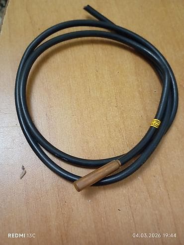 Məhsul: Temperatur sensoru (prob tipli), kabel ilə Təsvir: - Prob — 2