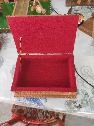 двери гармошка в баку: Декоративные изделия — 5