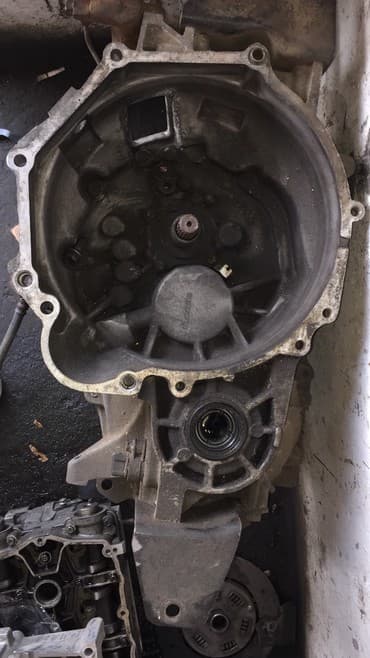 qaz 53 mator: Byd mitsubishi matora 1,5 sürət qutusu başqa ehtiyat hissələridə var — 3