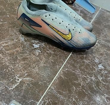 disko top: Butslar Nike, Ölçü: 39, İşlənmiş — 4