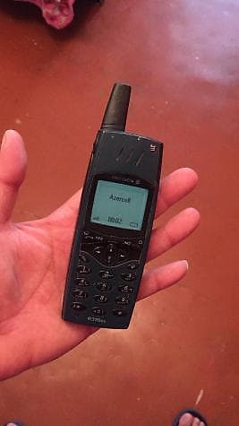 R320 tam idial veziyetedi hec bir prablemi yoxdu tam orijinaldi ref