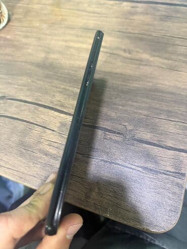 Компьютеры, ноутбуки и планшеты: Samsung Galaxy A20s, 32 ГБ, цвет - Черный, Битый — 3