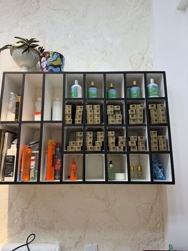 Aksesuar rəfi, Düz