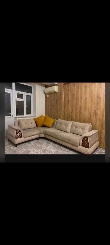 divan desti: Divan 520 manat.Acilan bazali.Catdirilma odenisle
Unvan Mehdiabad.SH — 1