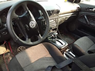 фольксваген поло салон: Volkswagen Passat sedan - Korpus: açıq mavi rəng, arxa spoyler, qara — 4