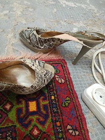 пол сапог: Туфли, Размер: 39, Б/у — 8