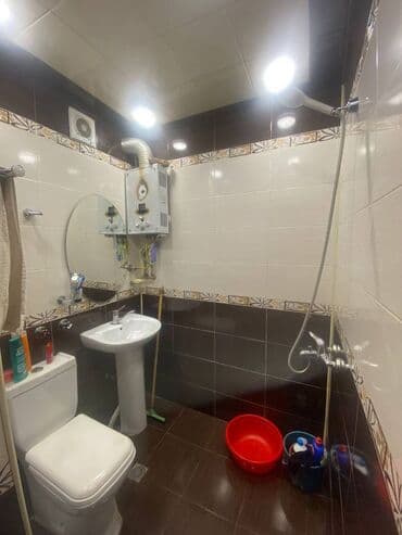 ist petrol tbilisi prospekti: 2 otaqlı, Yeni tikili, m. Memar Əcəmi, 40 kv. m — 8