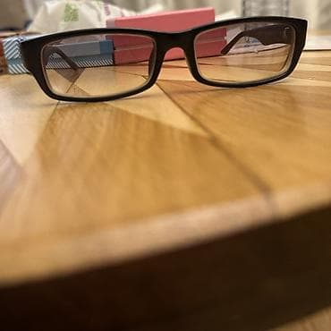 Dikdörtəbə formalı, tam çərçivəli optik eynək - Rəng: mat qaraya yaxın at lalafo.az Dikdörtəbə formalı, tam çərçivəli optik eynək - Rəng: mat qaraya yaxın