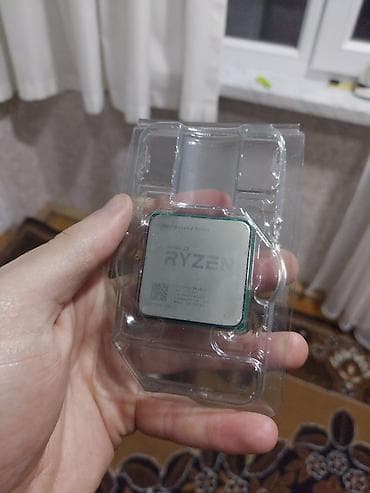 zenit e: Prosessor AMD Ryzen 3 3 3200G, 3-4 GHz, 6 nüvə, İşlənmiş — 1
