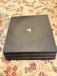 en ucuz ps: Ps4pro 2tb Seliqeli saxlanilib 450azndi ama pult yohdu diye 400azne — 1