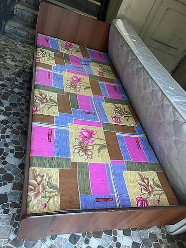 İşlənmiş, Təknəfərlik çarpayı