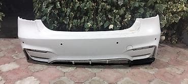 Ban, Kuzov hissələri: BMW 5 Series F10/F11 üçün arxa bamper - Rəng: ağ (boş korpus) - — 1