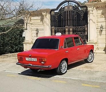 015 satışı: VAZ (LADA) 2101: 1.3 l | 1985 il 167000 km Sedan — 1