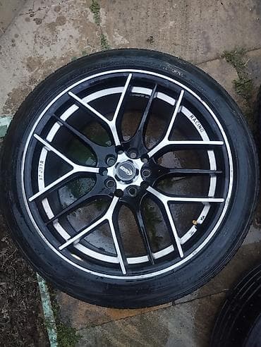 masin bazari: 3 ədəd R18 təkər ideal vəziyətdə biri 250 azn — 3